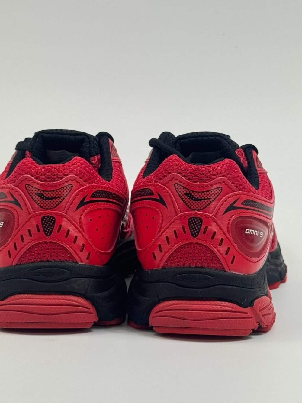 Saucony Omni 9 GS 'Red Black' SYF25AAM Multi Size - Picture 6 of 16
